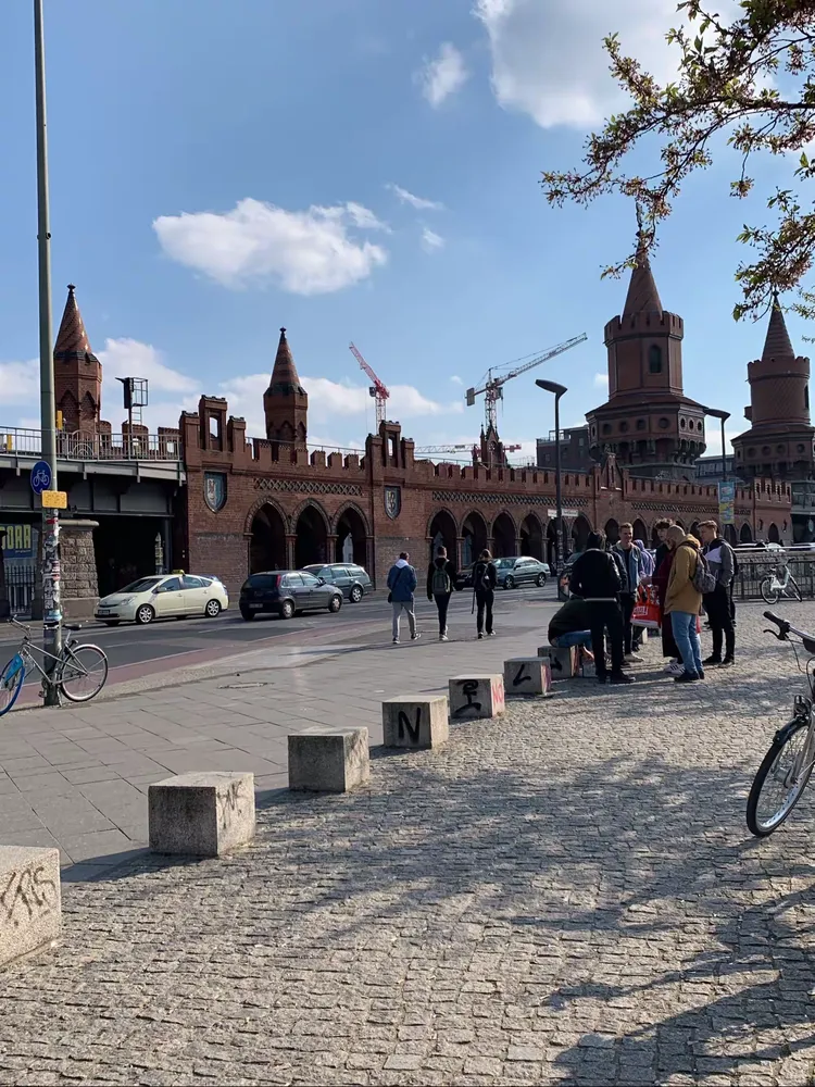 米兰电竞-纳粹德国少年